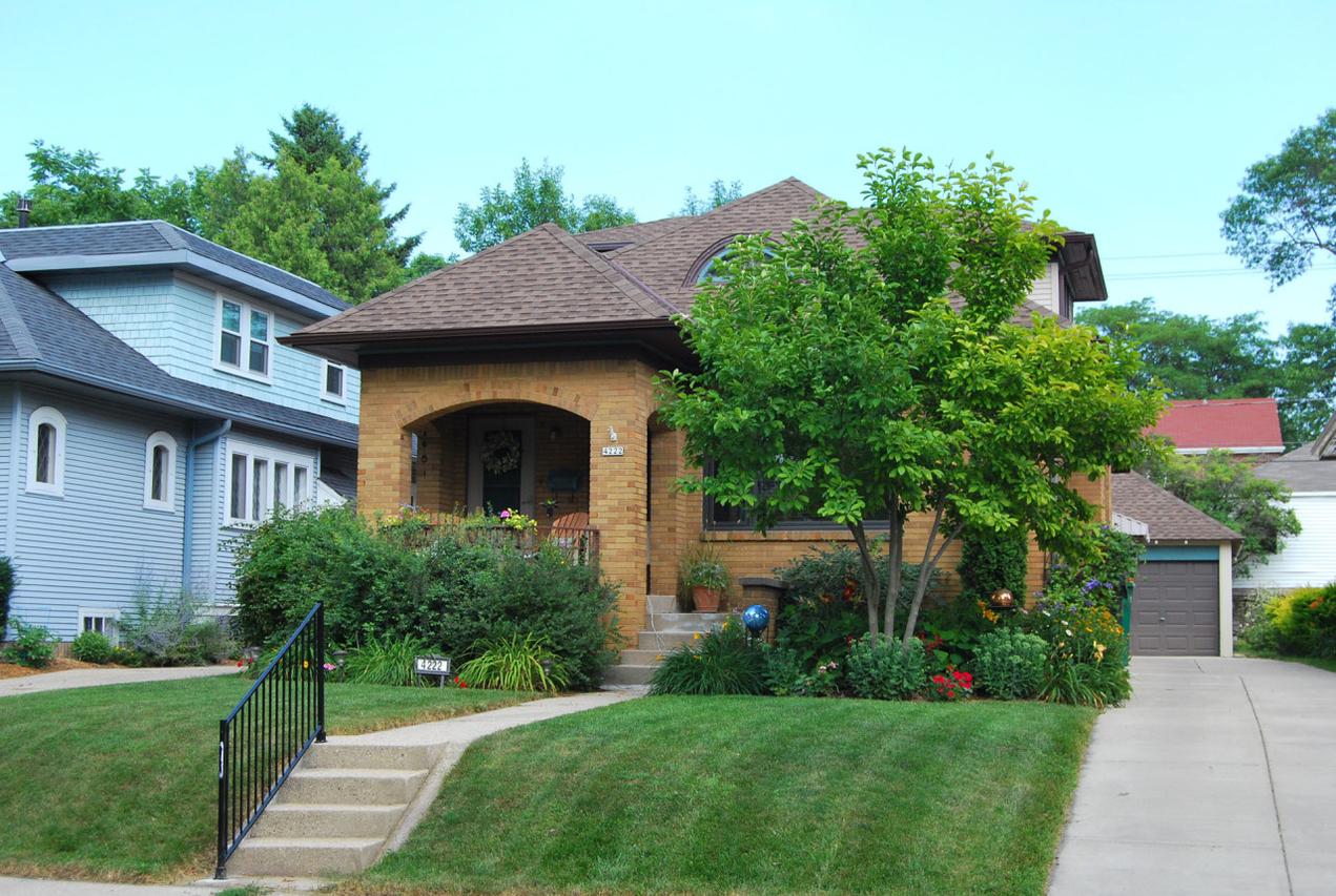 4222 N Larkin St., Shorewood, WI 53211