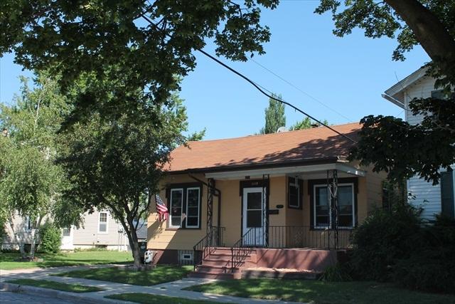 1118 59th St., Kenosha, WI 53140