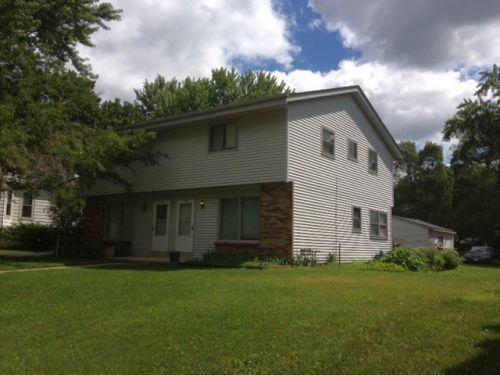 1837 Oakdale Dr #1839, Waukesha, WI 53189