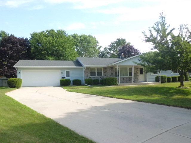 2109 Brookfield Ct., Sheboygan, WI 53081