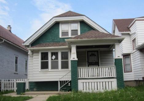 5355 N 37th St, Milwaukee, WI 53209