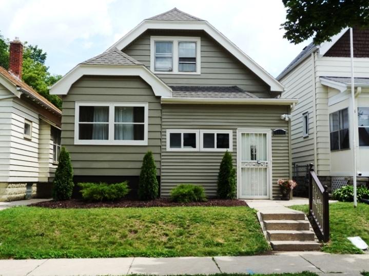 4958 N 37th St, Milwaukee, WI 53209