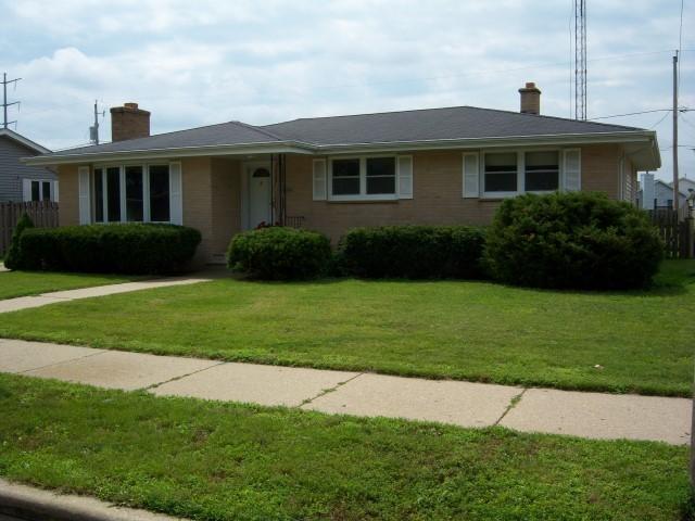 2903 27th St, Kenosha, WI 53140