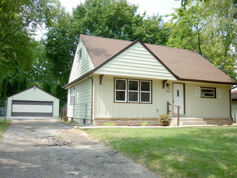 8715 N 54th St, Brown Deer, WI 53223