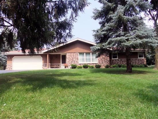 N35W28526 Old North Shore, Delafield, WI 53072