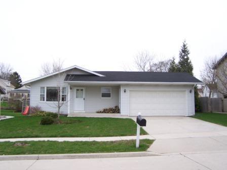 1331 S 25th St, Sheboygan, WI 53081