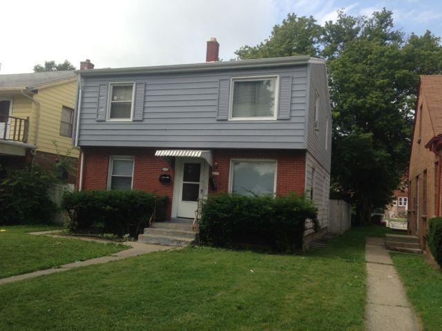 4645 W Fond Du Lac Ave, Milwaukee, WI 53216