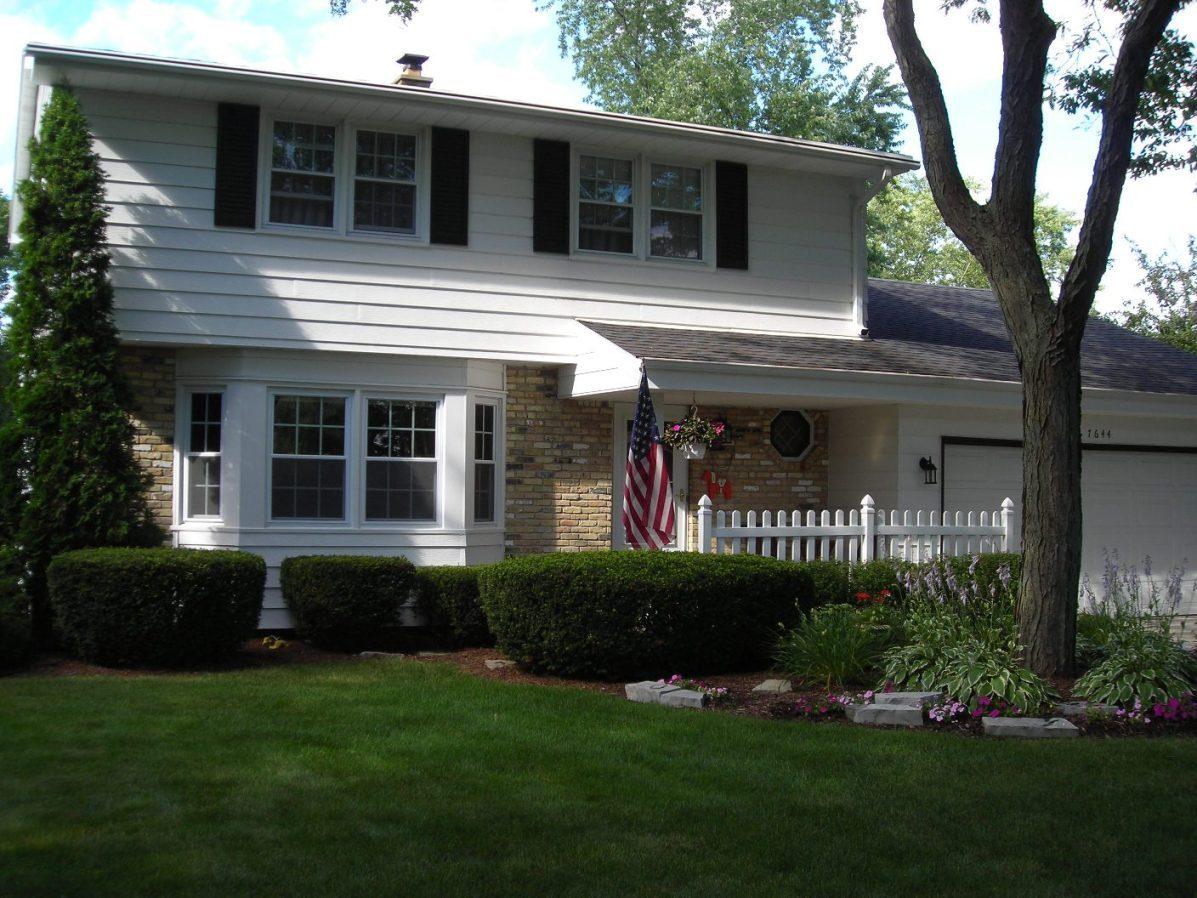 7644 S Mission Ct., Franklin, WI 53132