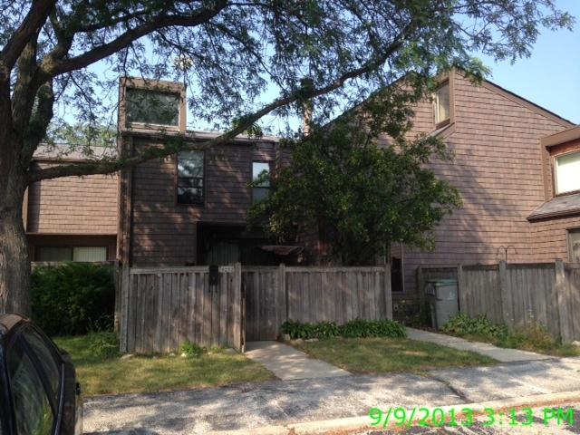 9250 N 70th St, Milwaukee, WI 53223