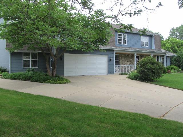 5630 Gatewood Ln, Greendale, WI 53129