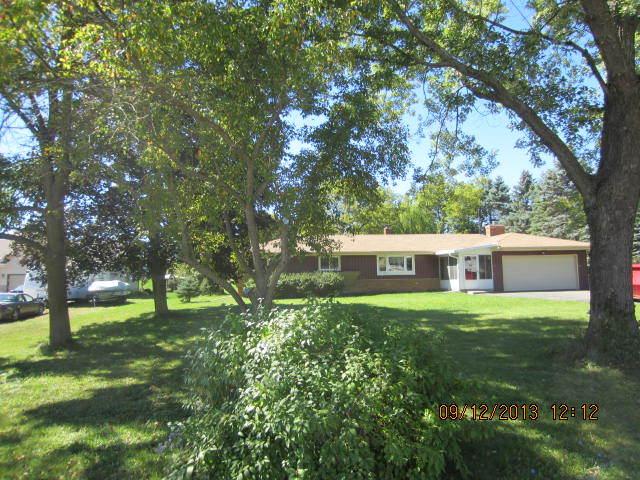 6205 S Racine Pl., New Berlin, WI 53146