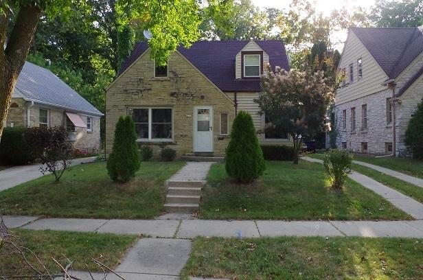 4252 S Austin St, Milwaukee, WI 53207