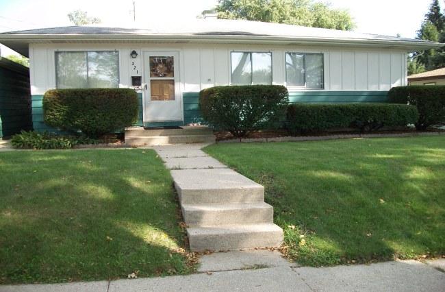 321 Western Ave., Waukesha, WI 53188