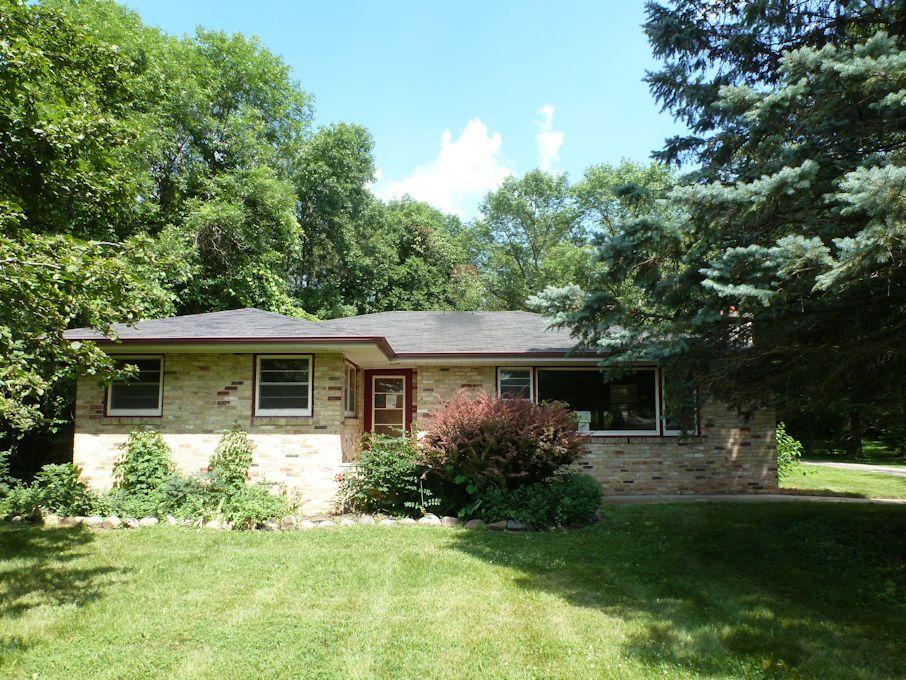 6715 State Road 31, Caledonia, WI 53402