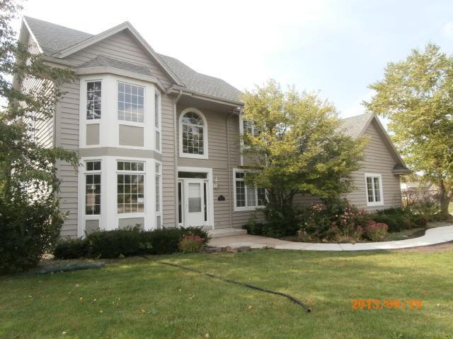 6705 S Yale Dr, Franklin, WI 53132