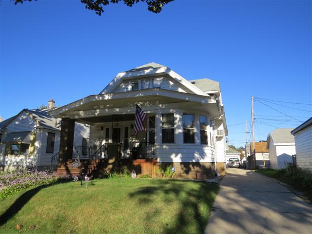 2158 S 37th St, Milwaukee, WI 53215