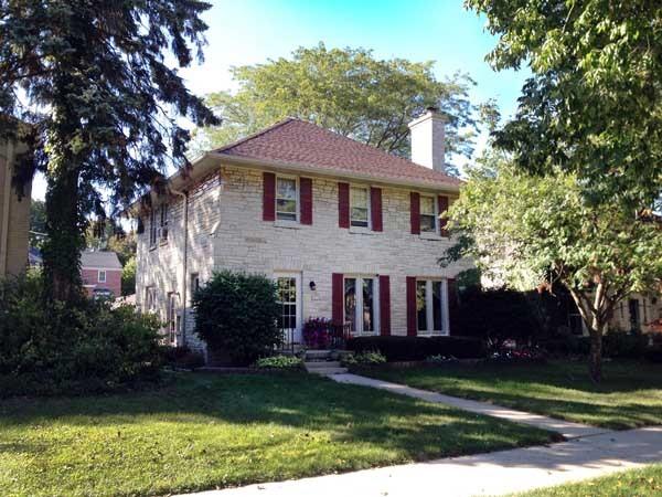 4431 N Wildwood Ave, Shorewood, WI 53211