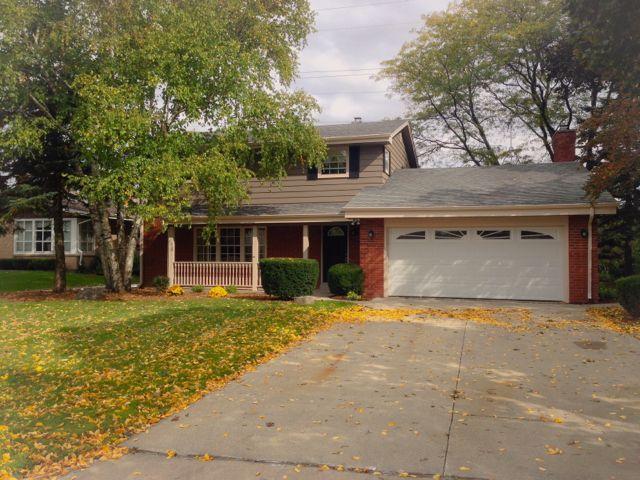 2736 N Park Dr., Wauwatosa, WI 53222