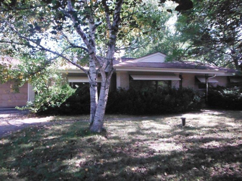 4370 N 161st St, Brookfield, WI 53005