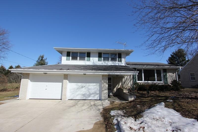 4922 Sell St, Addison, WI 53027