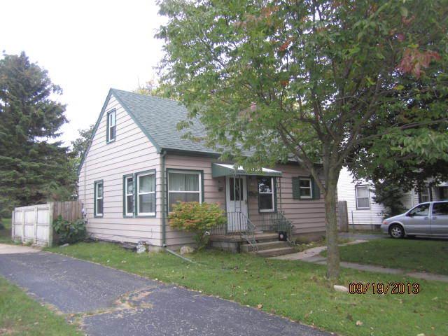 157 Walton Ave., Waukesha, WI 53186