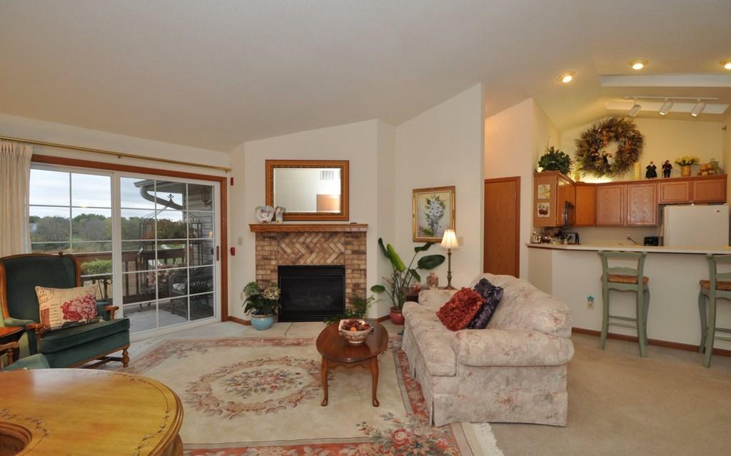 7913 S Scepter Dr. #7, Franklin, WI 53132