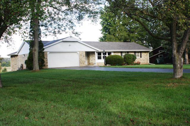 11325 N Glenwood, Mequon, WI 53097