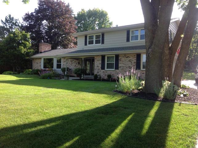 3365 Bradee Rd, Brookfield, WI 53005