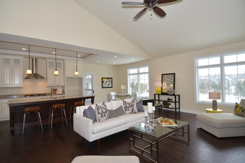 7248 N Heron Pond, Mequon, WI 53092