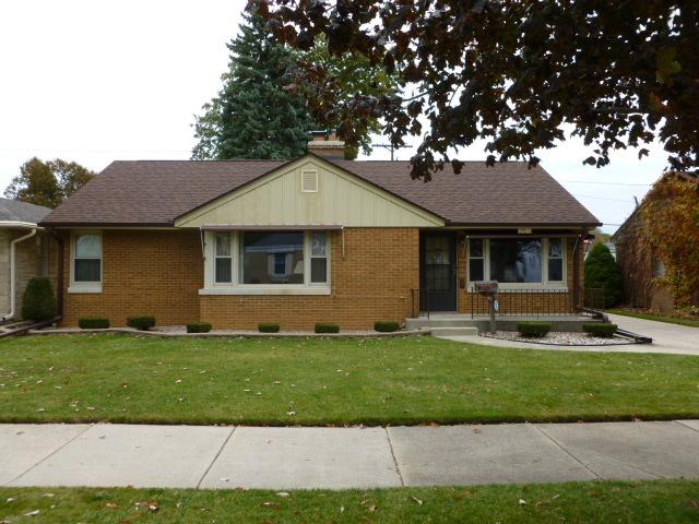 2813 La Salle St., Racine, WI 53402