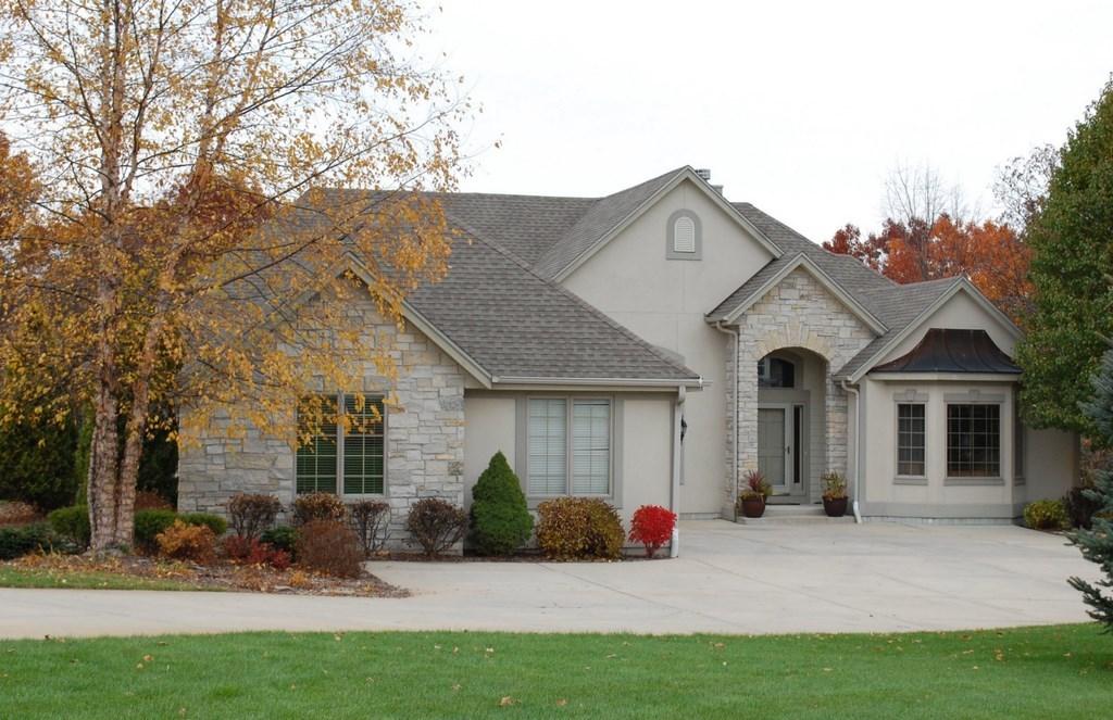 N88W27310 Meadow Ridge, Lisbon, WI 53029