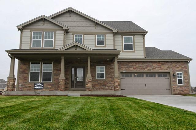 3419 W Red Leaf Ct, Franklin, WI 53132