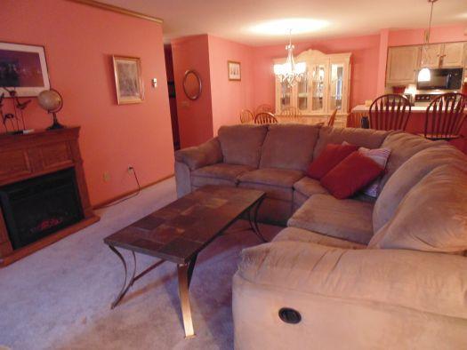 530 N Silverbrook Dr #116, West Bend, WI 53090