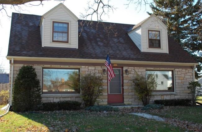 1015 Lombard Ave, Racine, WI 53402