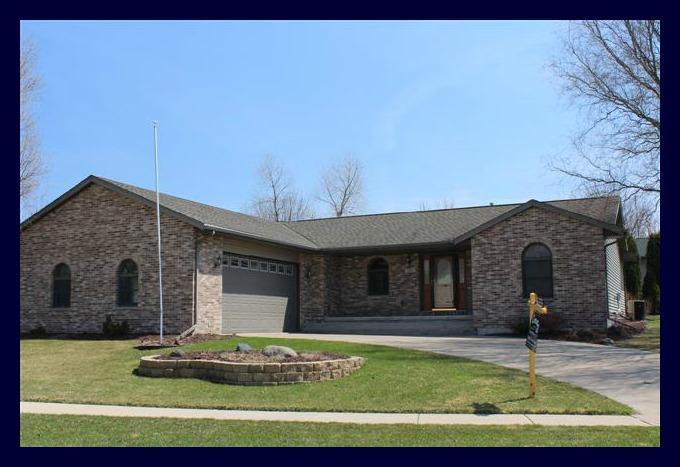 548 Fairway Cir, Jefferson, WI 53549