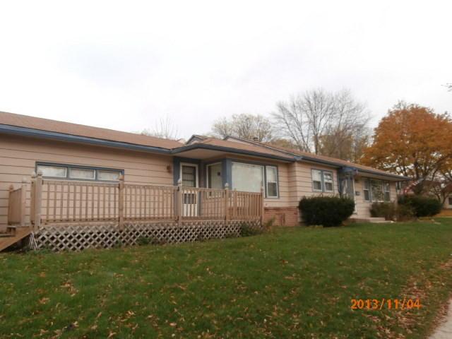 8104 W Auer Ave #Ave, Milwaukee, WI 53222