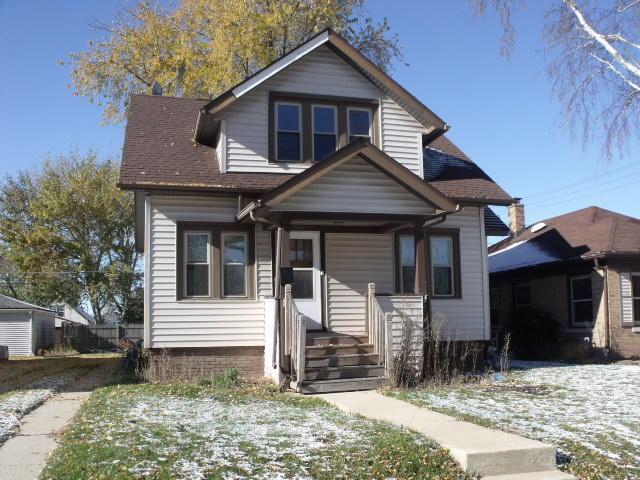 1904 Thurston Ave, Racine, WI 53403