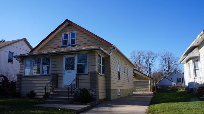 5316 33rd Ave, Kenosha, WI 53144