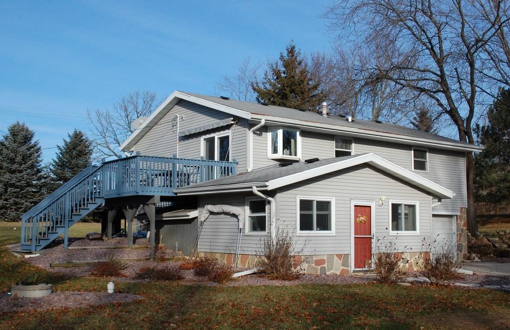 W307S7923 Applewood Ct, Mukwonago, WI 53149