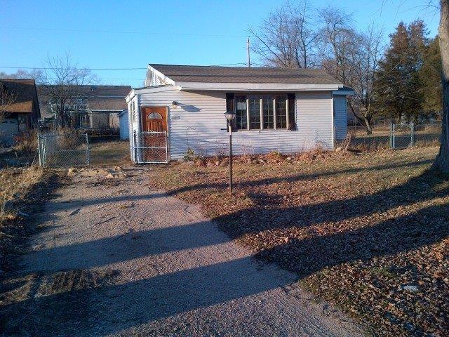 32866 Bohner Dr, Burlington, WI 53105