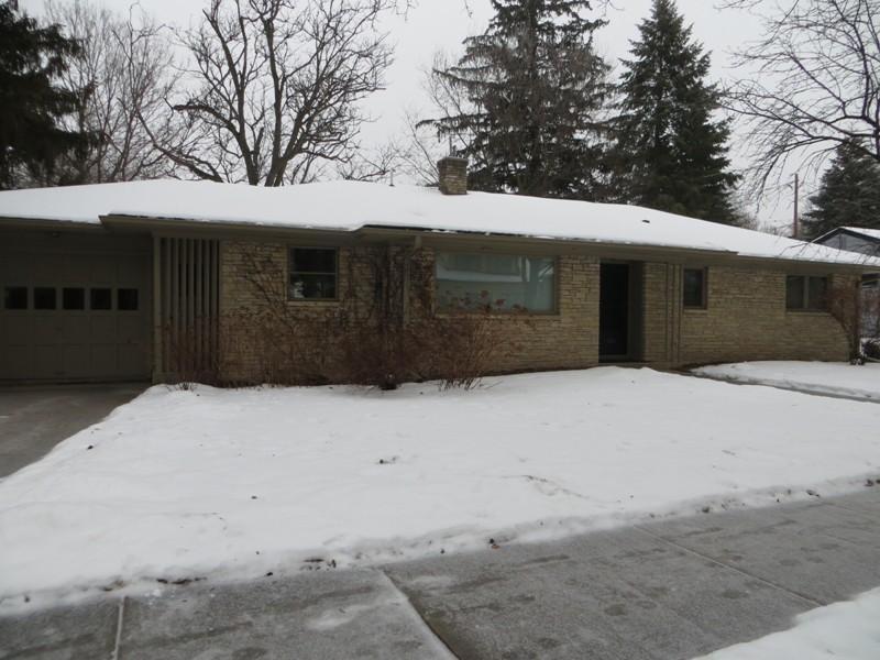 225 Wilbur Ave., Waukesha, WI 53186