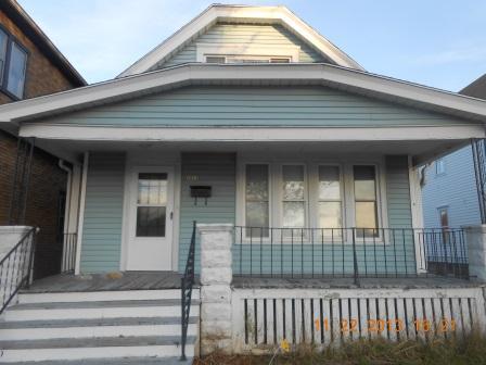 3012 S 10th St, Milwaukee, WI 53215