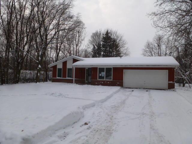 6227 N 106th St, Milwaukee, WI 53225