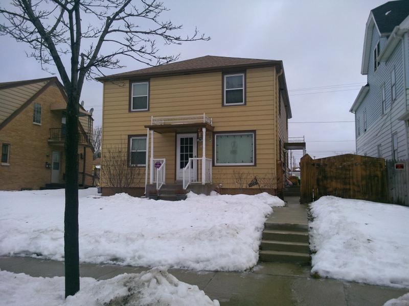 1416 W Howard Ave, Milwaukee, WI 53221