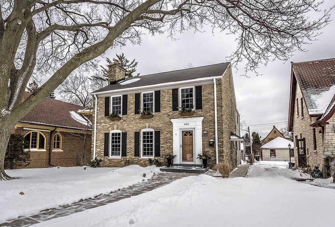 8811 Jackson Park, Wauwatosa, WI 53226