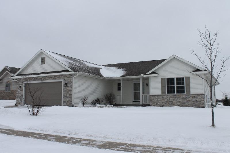 213 Gosdeck Ln., Johnson Creek, WI 53038