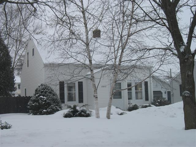 2233 Fairmont St., Manitowoc, WI 54220