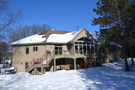 N65W29955 Trumpet Ln, Merton, WI 53029