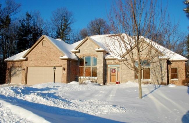 4836 Willow Wood Dr, Mount Pleasant, WI 53403