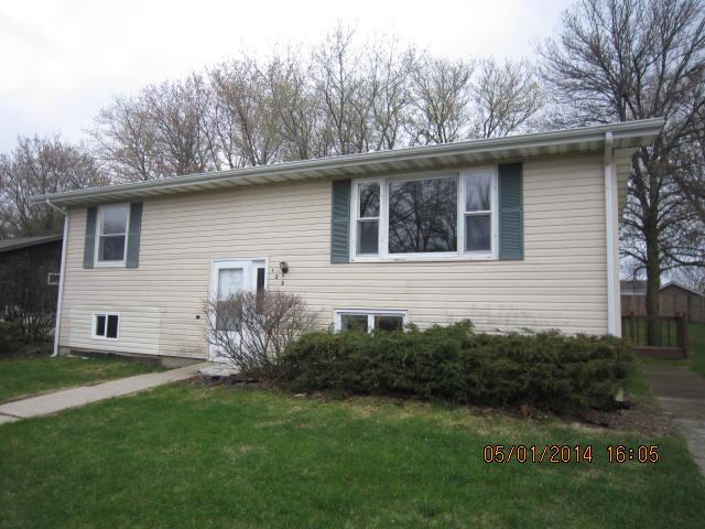 122 Eastown Manor, Elkhorn, WI 53121